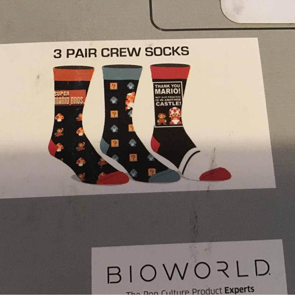 Nintendo Socks - Picture 7 of 10